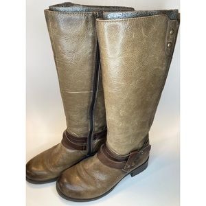 Earth Shoes Sequoia Taupe Tumbled Leather Comfort Boots Rubber Heel Size 7.5.
